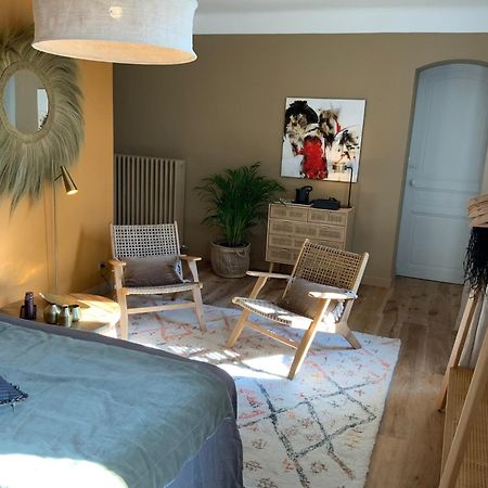 Bed and Breakfast La Bastide Des Grands Chenes Lambesc Pokoj fotografie